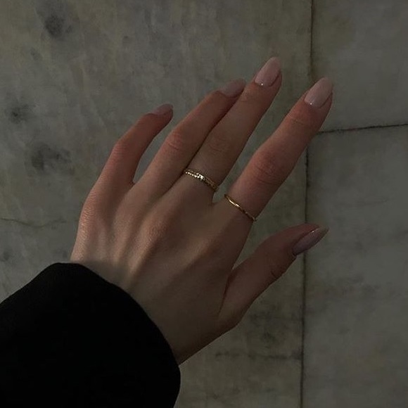 Meet your Posher, Ava - Picture 1 of 1